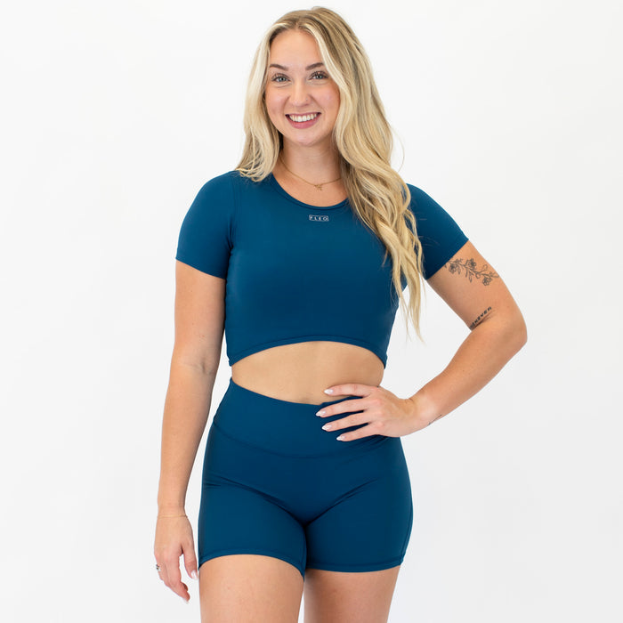 Poseidon Curve Crop Short Sleeve | SmoothSculpt
