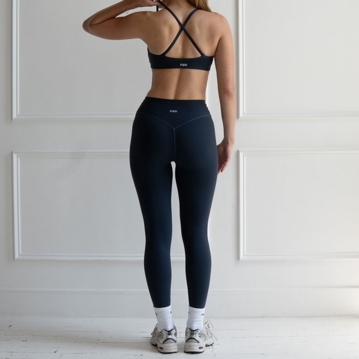 Outerspace SmoothSculpt Uplift V Back Legging 25" by FLEO - 4