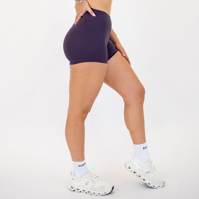 Mysterioso SmoothSculpt Uplift V Back Short 5" by FLEO - 5