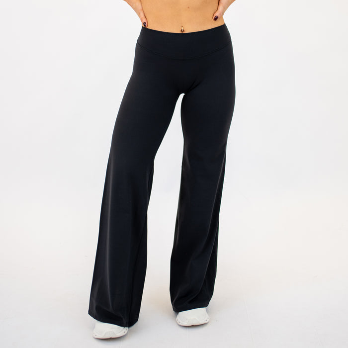 Black SmoothSculpt Uplift V Back Wide Leg by FLEO - 1