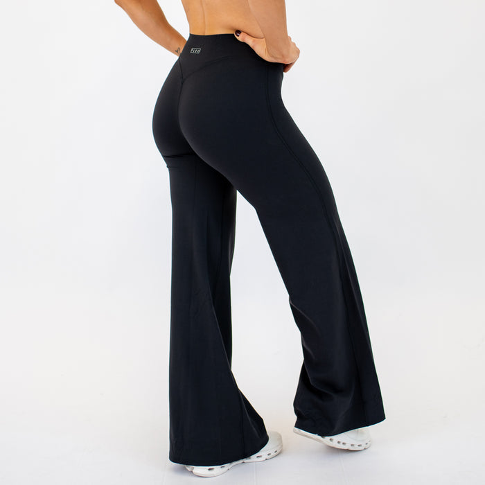 Black SmoothSculpt Uplift V Back Wide Leg by FLEO - 2