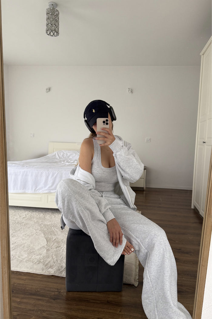 Structured Wide Leg Sweatpants - Light Heather Gray