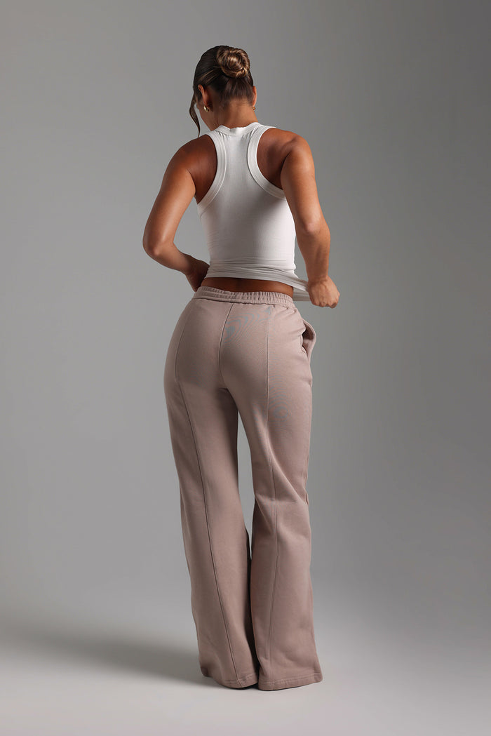 Structured Wide Leg Sweatpants - Warm Mocha