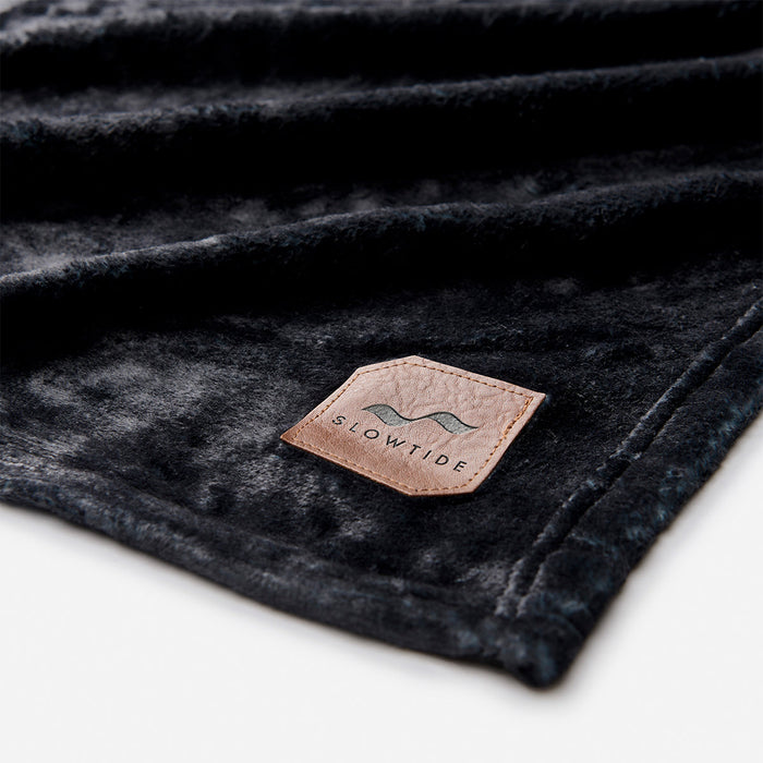 SUBLIME x SLOWTIDE - PLUSH THROW BLANKET