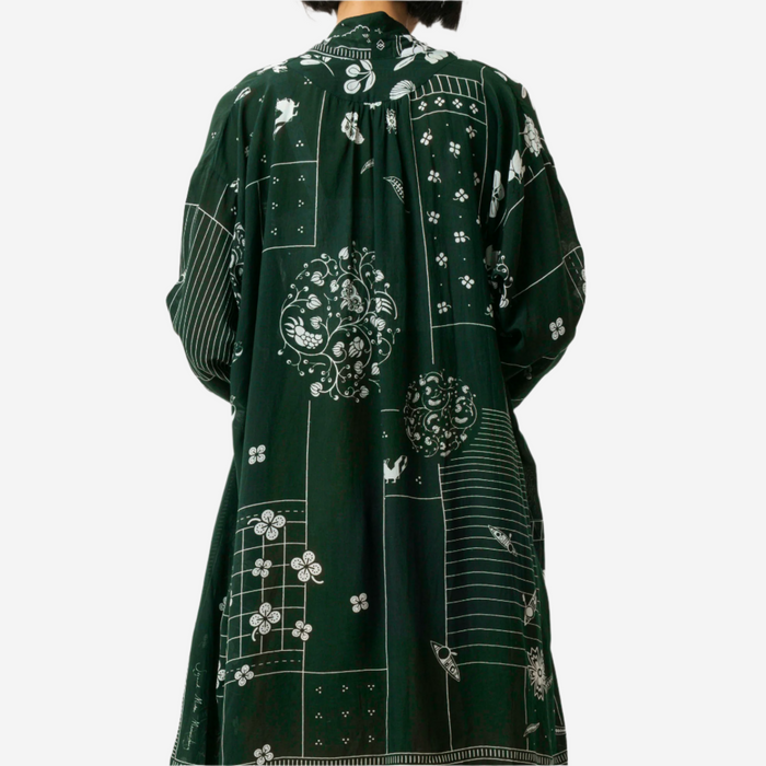 "Tambal" - Kebaya Panjang