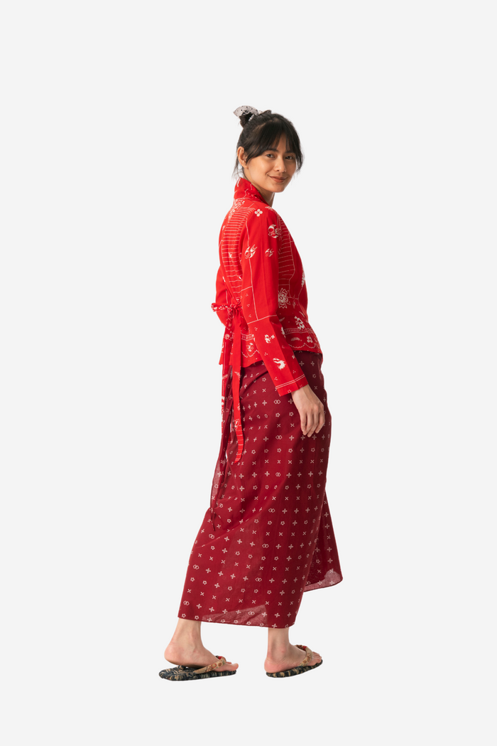 "Tambal" - Kebaya Pendek
