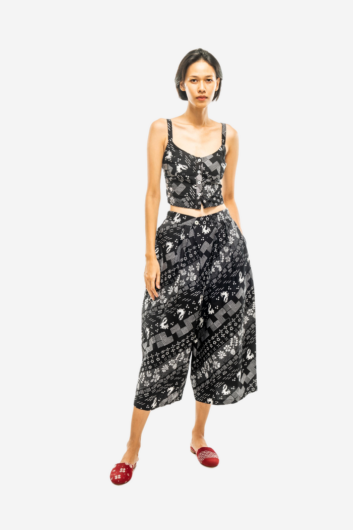 "Tambal" - Two Buttons Midi Pants