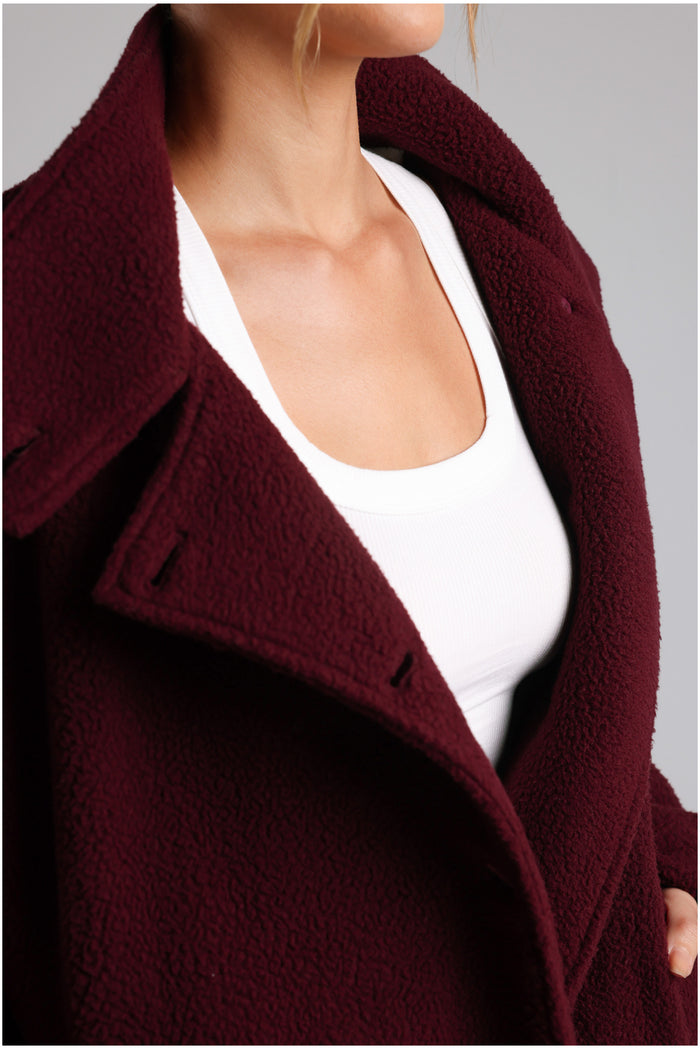 The Below 0° Jacket - Black Cherry