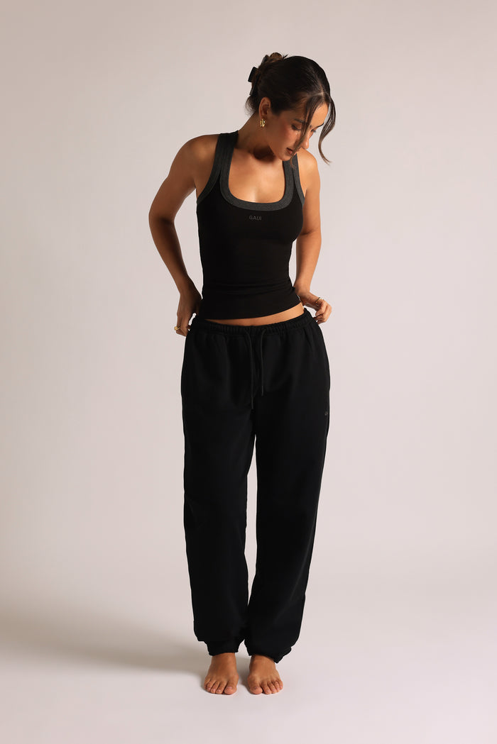 The Classic Joggers - Black