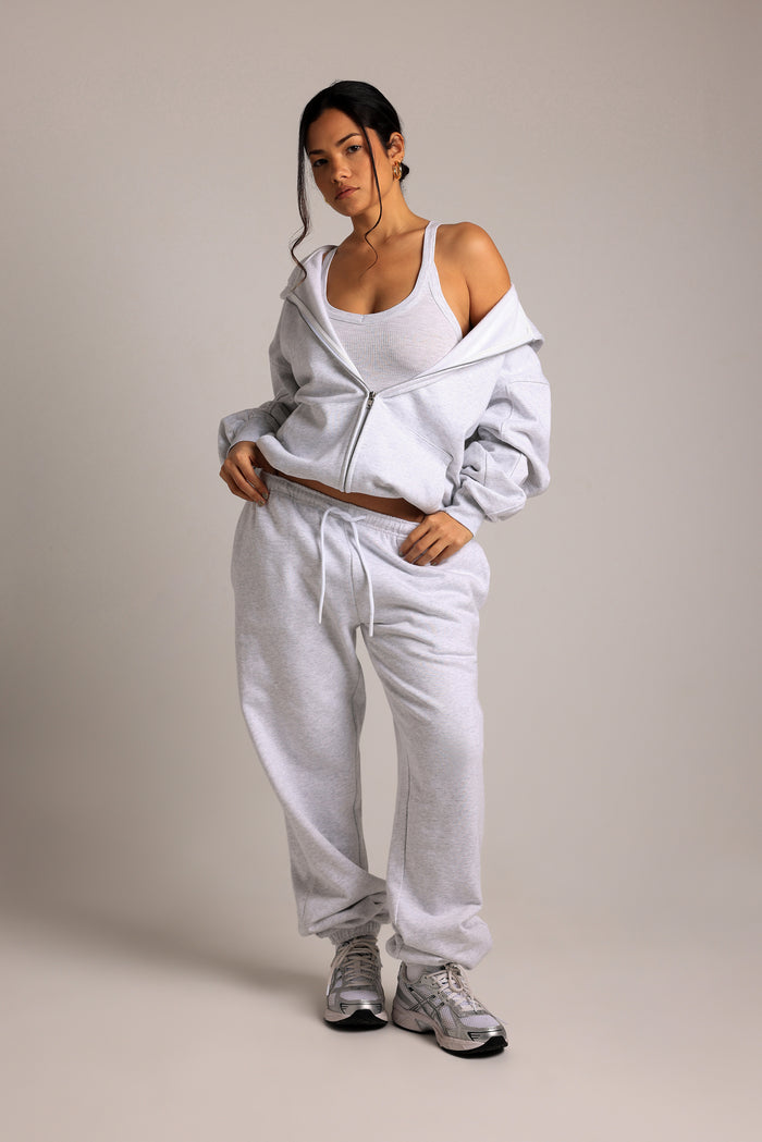 The Classic Joggers - Light Heather Gray