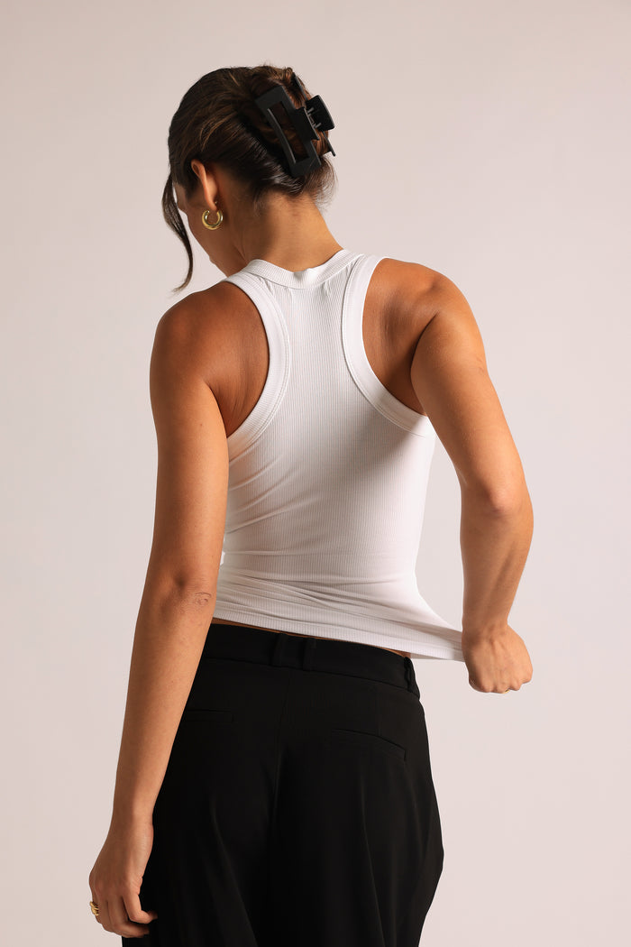 The Gaui T-Shape Tank Top - White