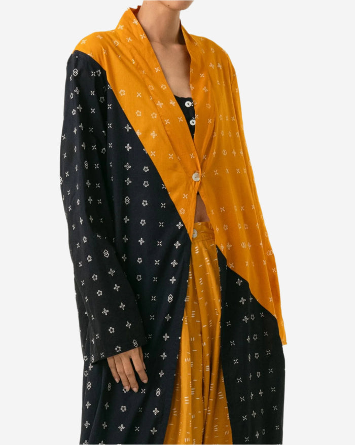 "Wiji" - Button Robe