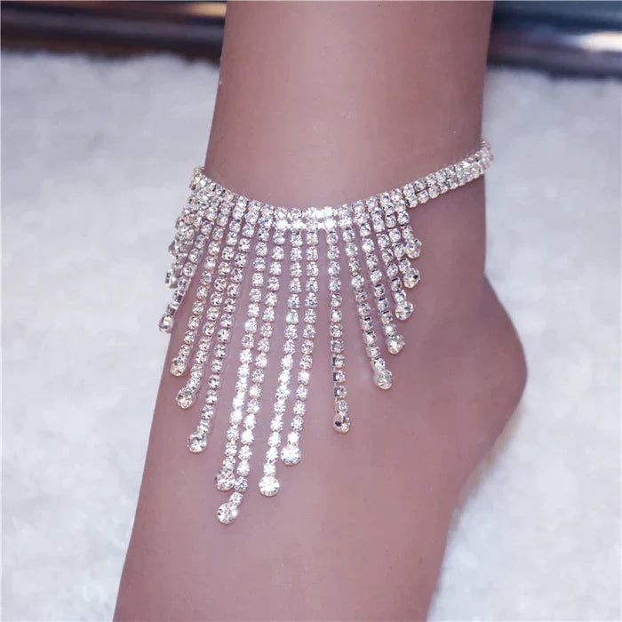 Women's anklet with rhinestone tassels
