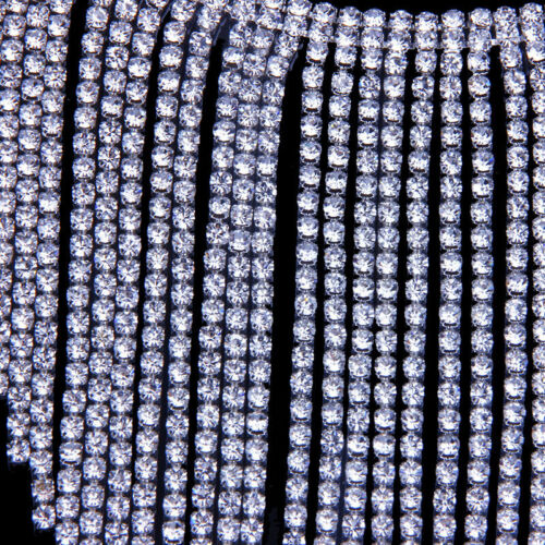 Women's anklet with rhinestone tassels